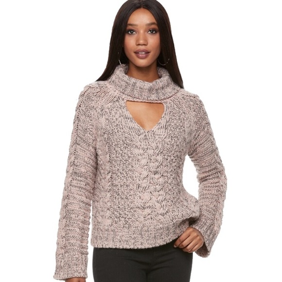 Jennifer Lopez Sweaters - JENNIFER LOPEZ Cutout Cable Turtleneck Sweater S